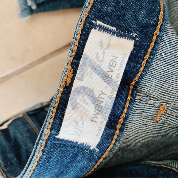 NWT Free People Raw Edge High-Rise Jeans - Picture 4 of 8